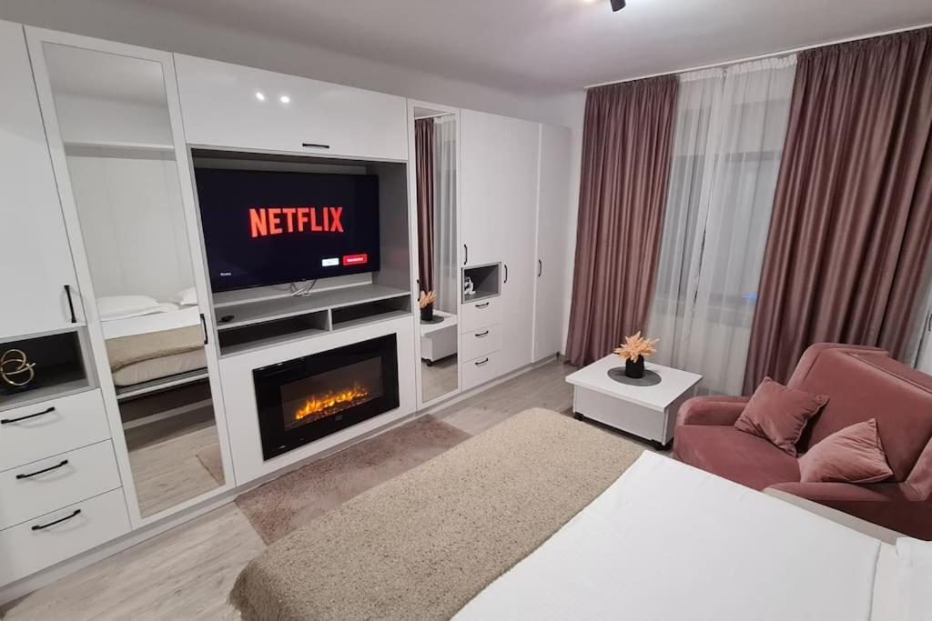 Cosy And Stylish Studio Бухарест Экстерьер фото